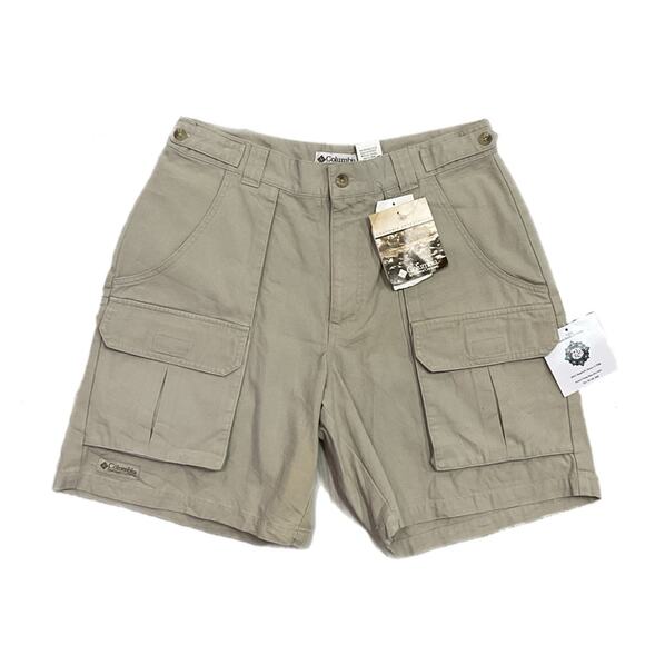 Columbia Khaki Shorts - Picture 1 of 5